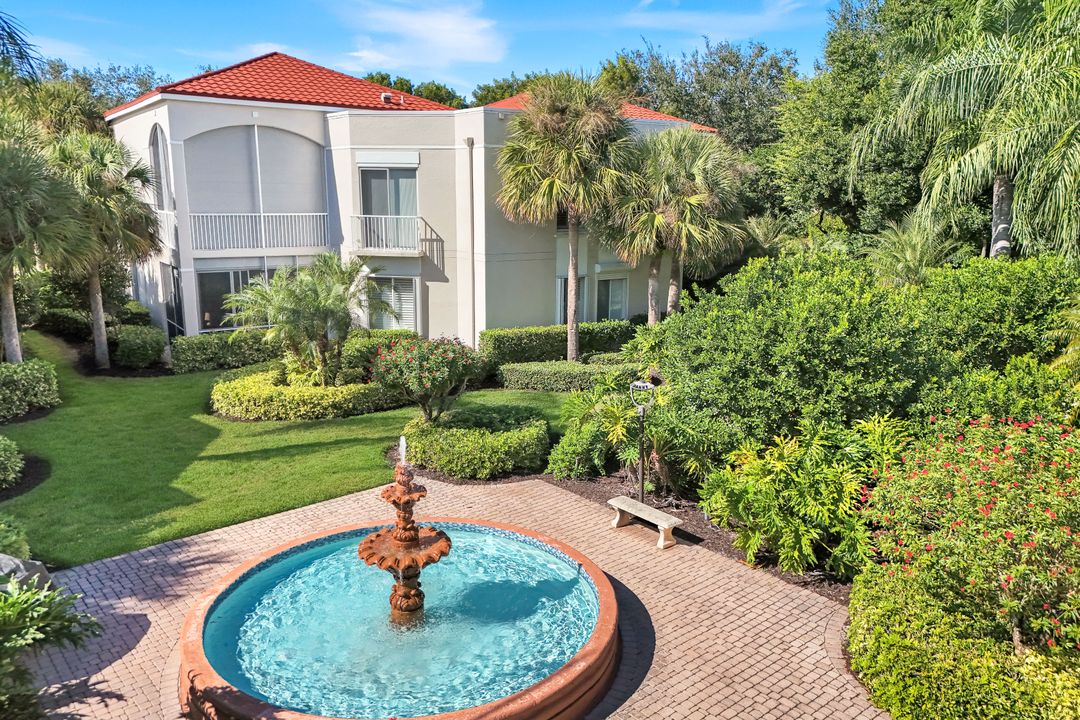 1560 Clermont Dr #201, Naples, FL 34109