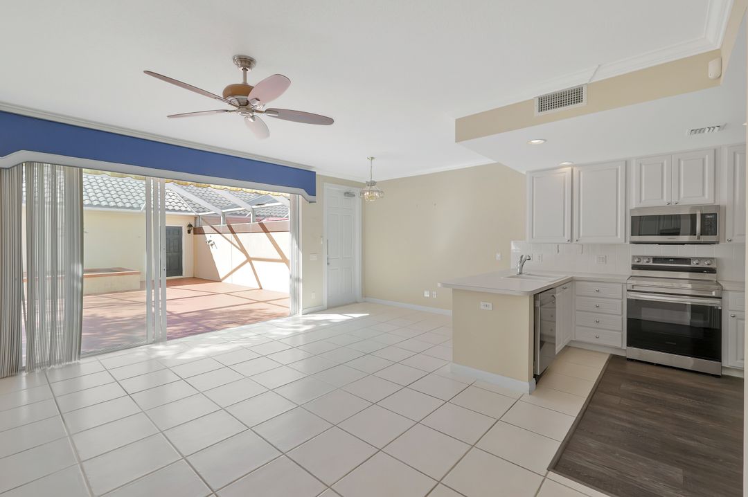 3484 Islandwalk Cir, Naples, FL 34119