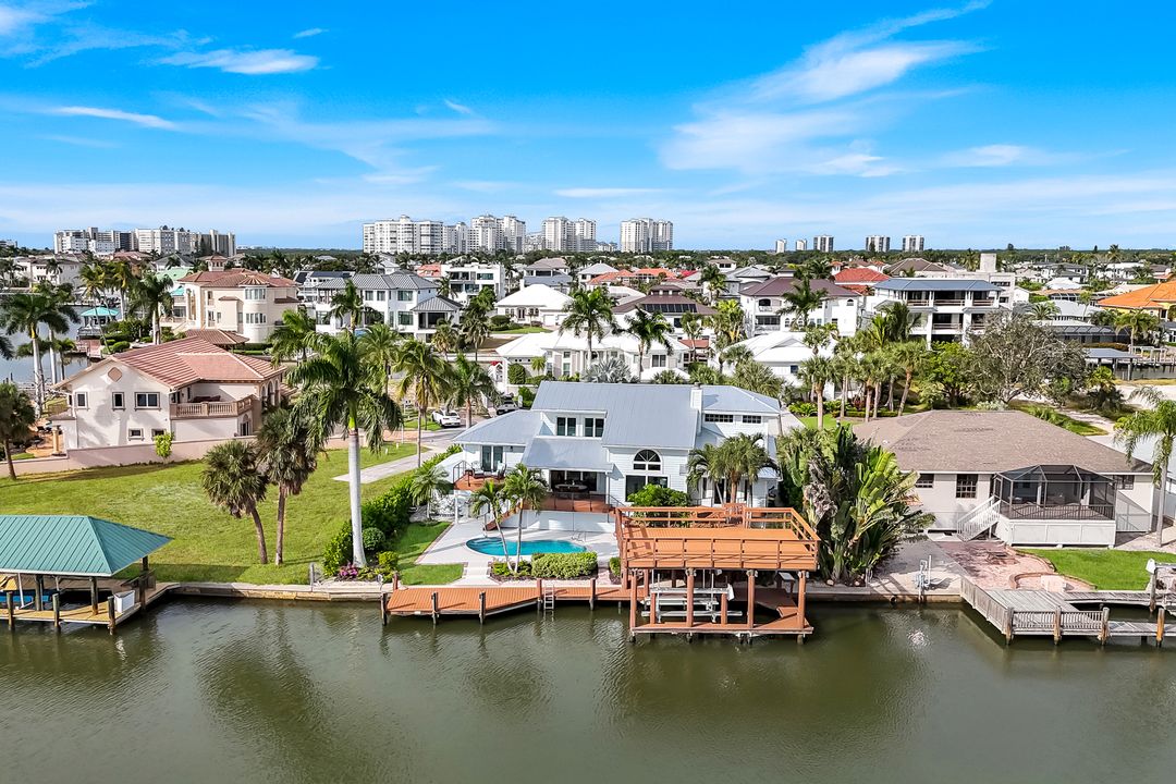 368 Germain Ave, Naples, FL 34108