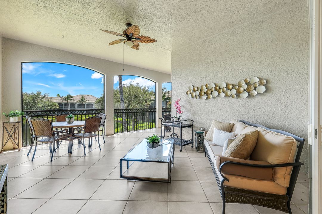 9242 Tesoro Ln #203, Naples, FL 34114