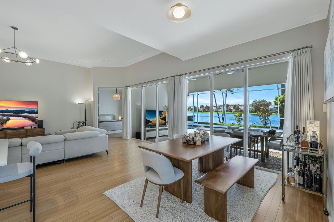 3701 Whidbey Way, Naples, FL 34119