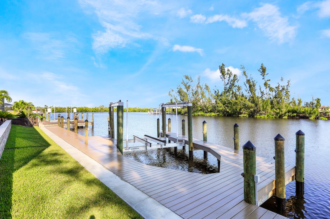 4327 NW 22nd St, Cape Coral, FL 33993