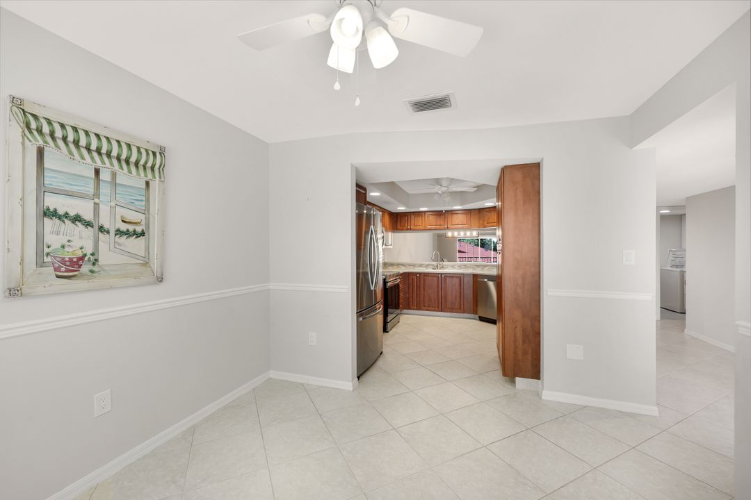 4261 Shetland Ct #205, Naples, FL 34112