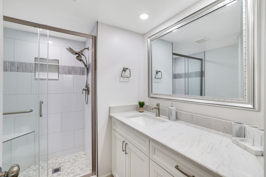 200 Forest Lakes Blvd #204, Naples, FL 34105