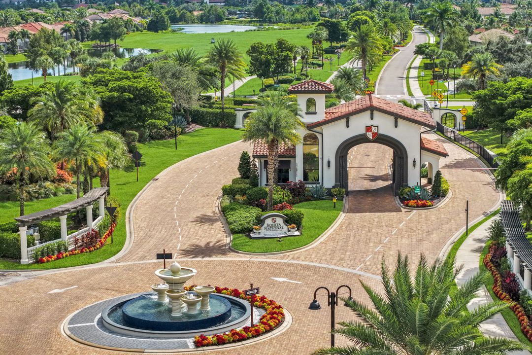 28112 Kerry Ct, Bonita Springs, FL 34135