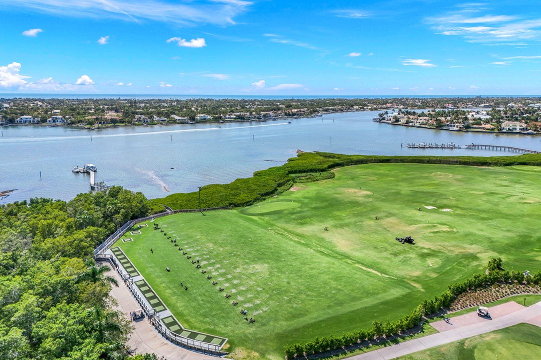 2488 Breakwater Wy #13-201, Naples, FL 34112