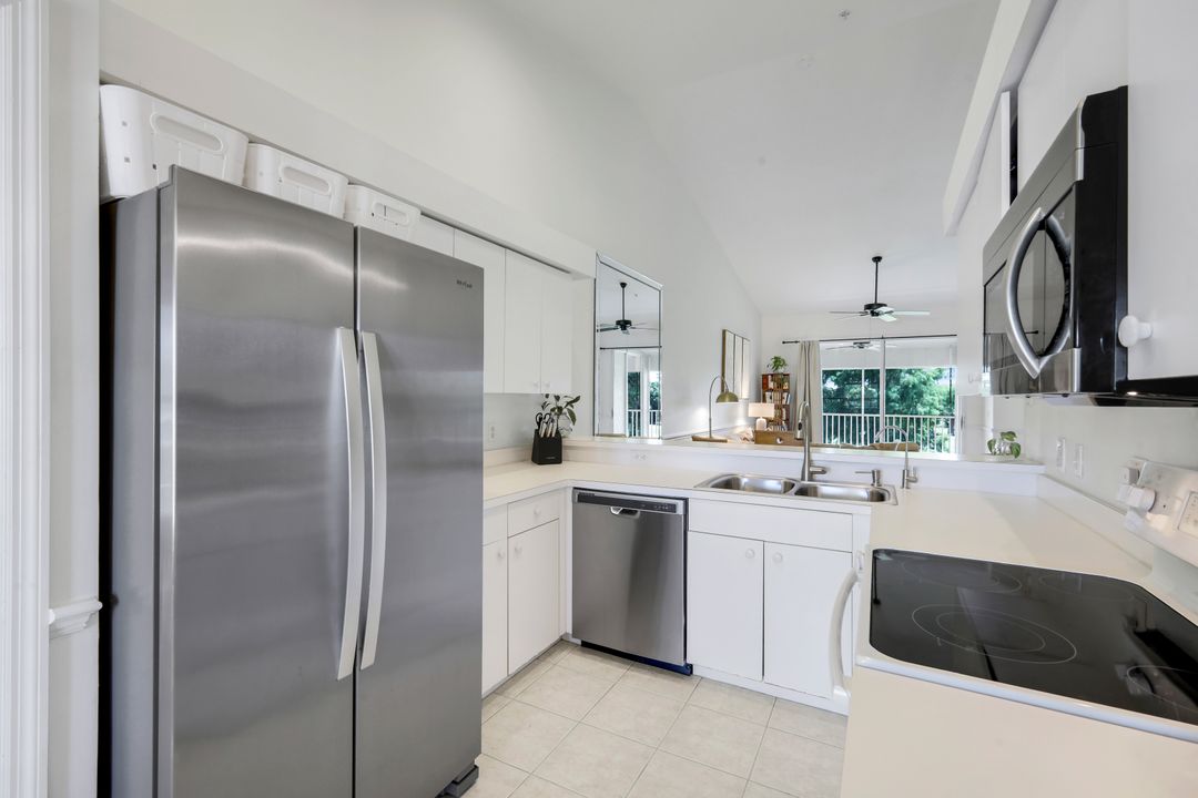 21301 Lancaster Run #825, Estero, FL 33928