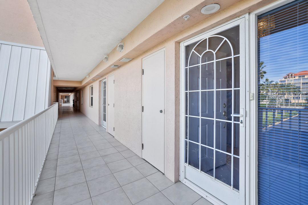 1020 S Collier Blvd #206, Marco Island, FL 34145