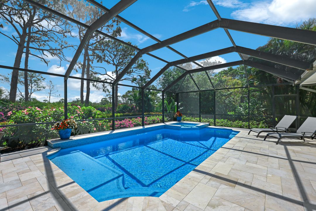 25011 Goldcrest Dr, Bonita Springs, FL 34134
