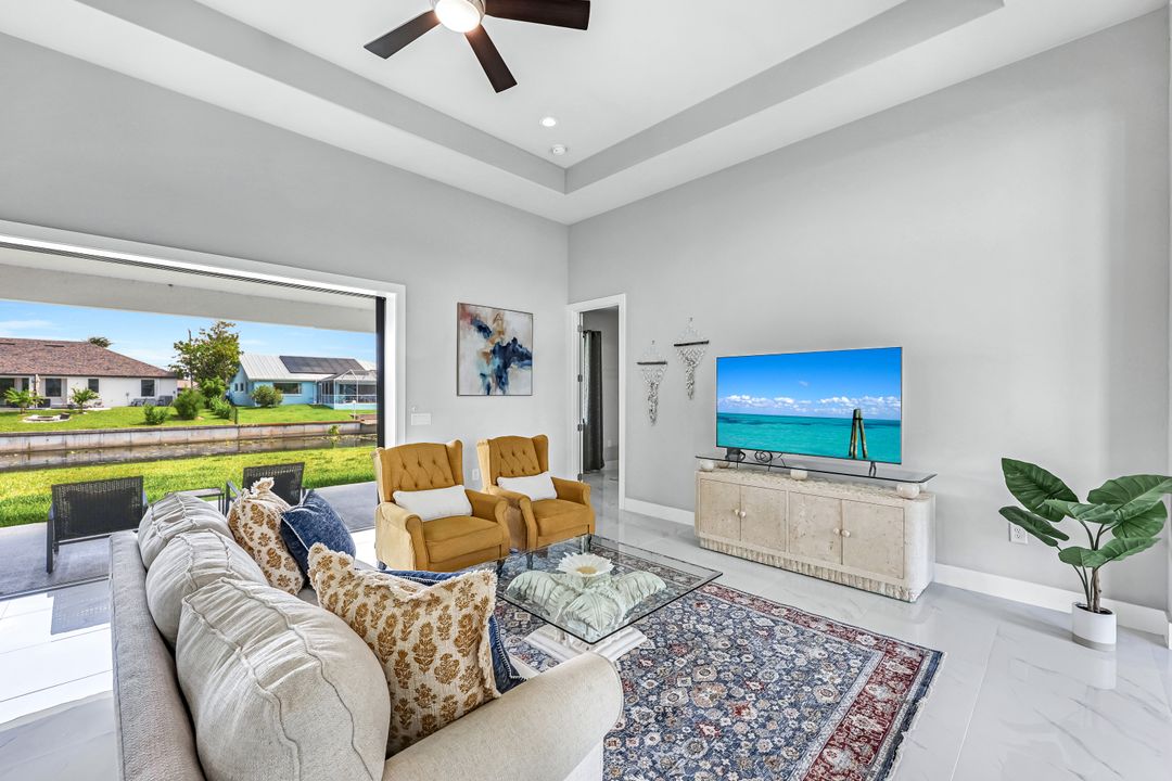1409 SW 24th St, Cape Coral, FL 33991