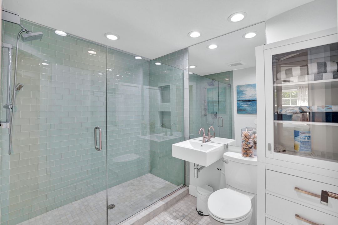 921 Scott Dr, Marco Island, FL 34145