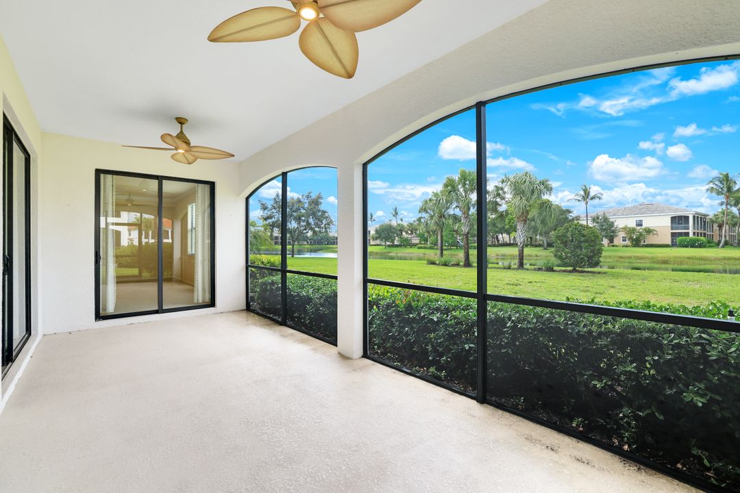 3165 Aviamar Cir #102, Naples, FL 34114