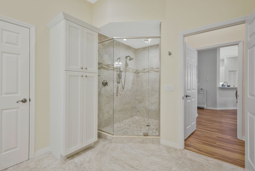 1036 Egrets Walk Cir  #201, Naples, FL 34108