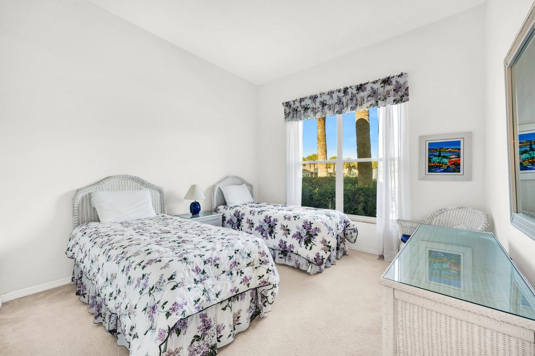 25411 Alicante Dr, Bonita Springs, FL 34134