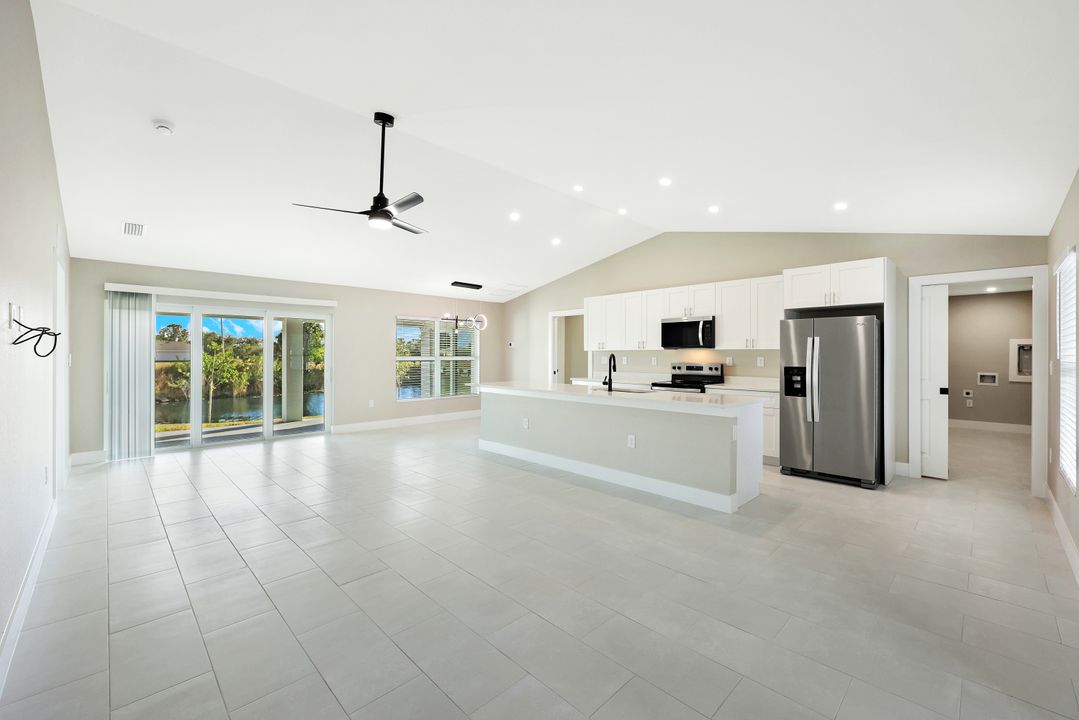 1910 NE 42nd Terrace, Cape Coral, FL 33909