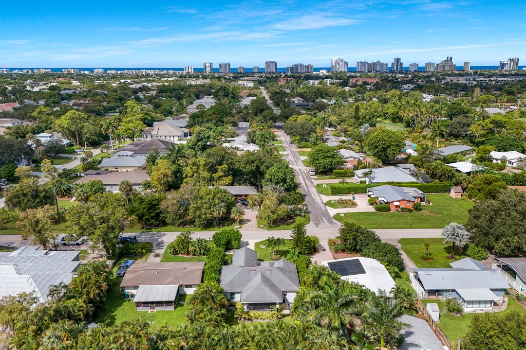 3892 14th St N, Naples, FL 34103