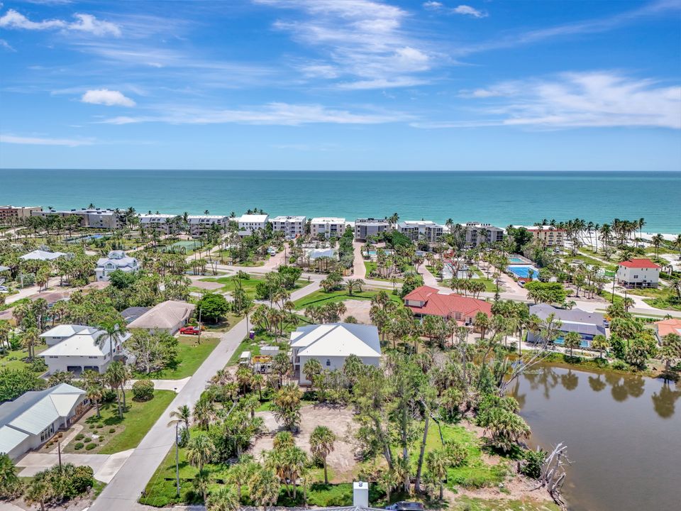 231 Palm Lake Dr, Sanibel, FL 33957