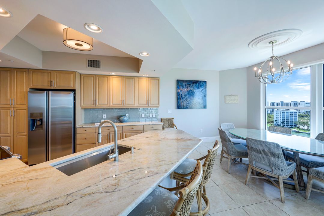 315 Dunes Blvd #1105, Naples, FL 34110