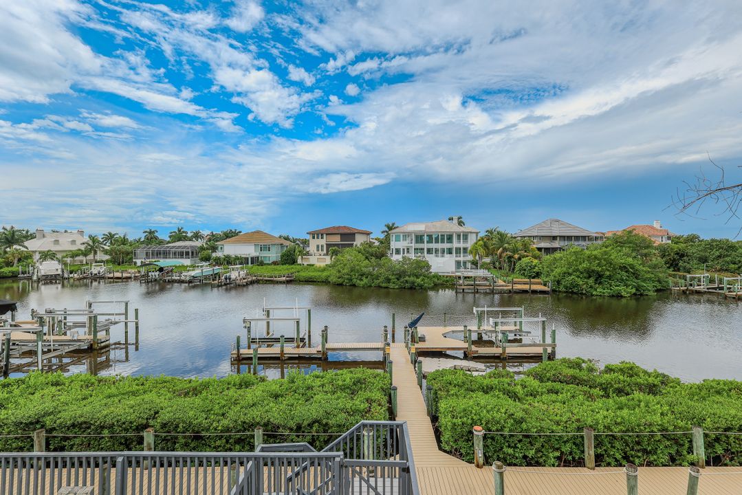 17036 Marina Cove Ln, Fort Myers, FL 33908