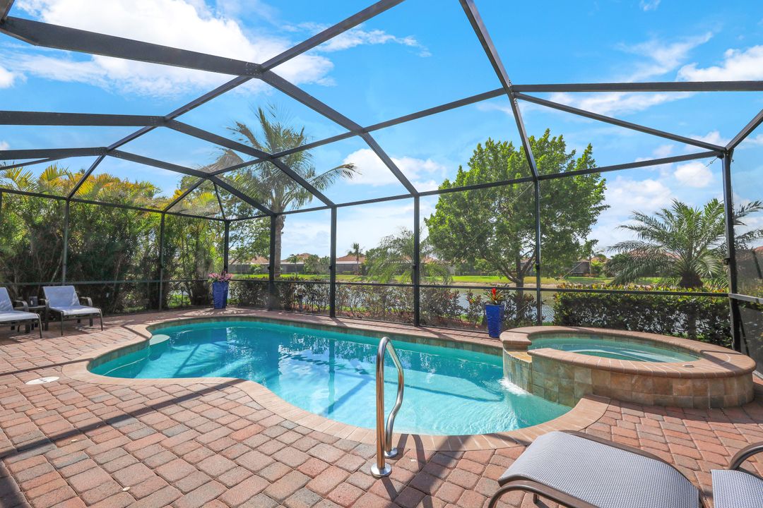 28086 Edenderry Ct, Bonita Springs, FL 34135