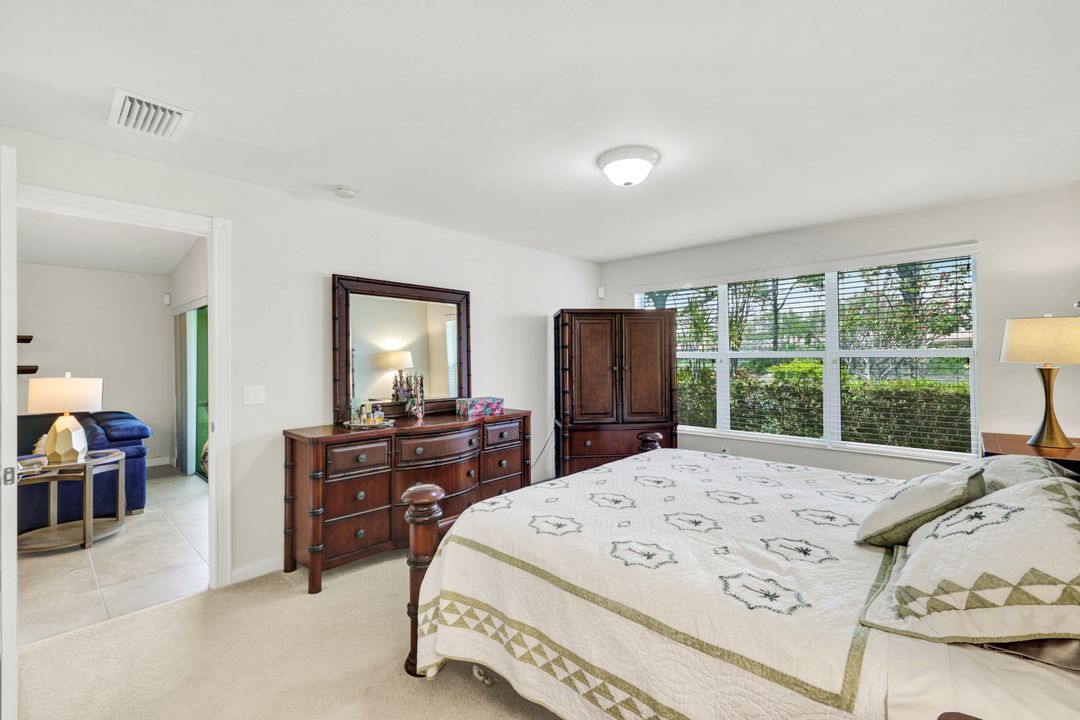 28729 Xenon Way, Bonita Springs, FL 34135