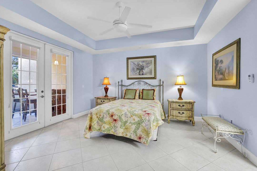 2355 Hidden Lake Dr #3, Naples, FL 34112