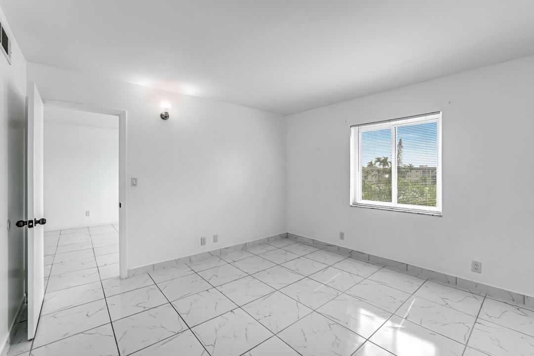 1000 Manatee Rd #A-306, Naples, FL 34114