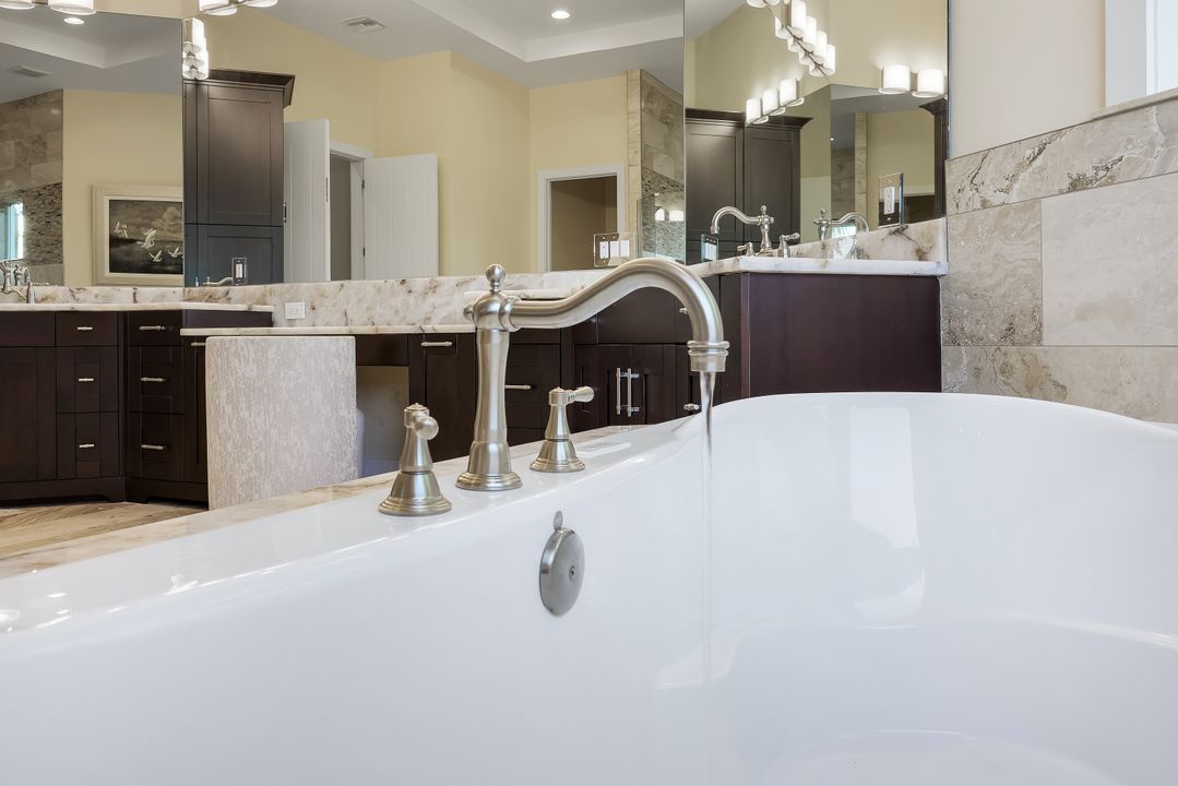 2801 SW 39th St, Cape Coral, FL 33914