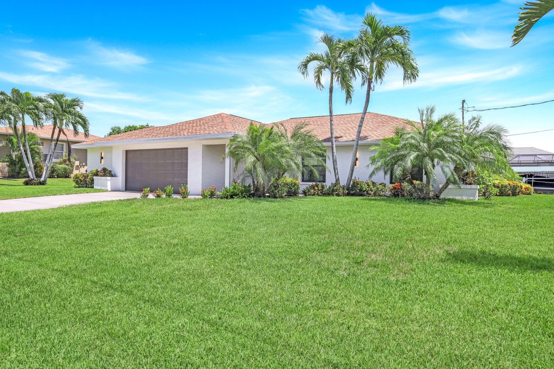 27081 Harbor Dr, Bonita Springs, FL 34135