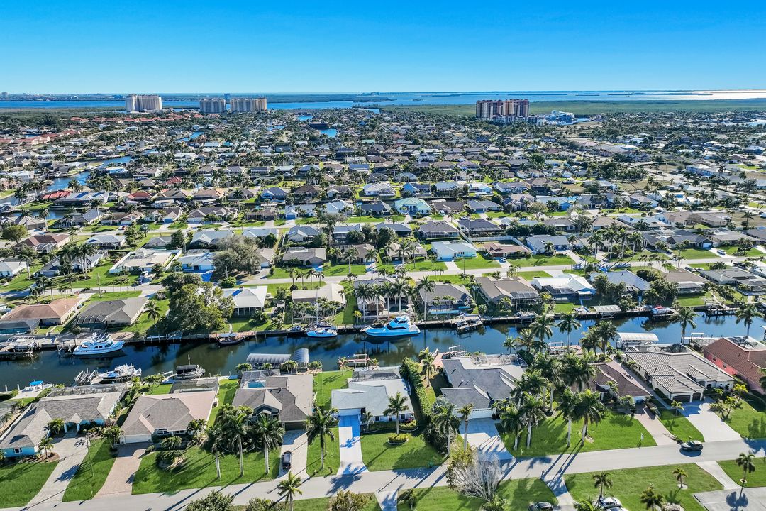 1434 SW 51st Ln, Cape Coral, FL 33914