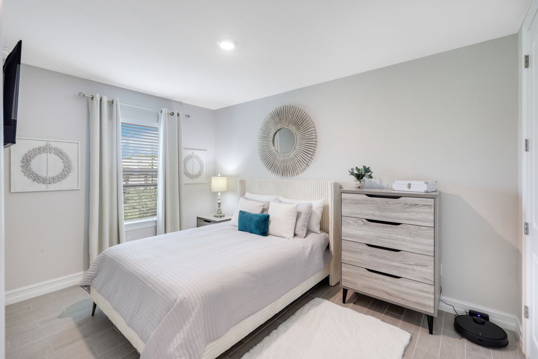 21877 Milan Villas Ln, Estero, FL 33928