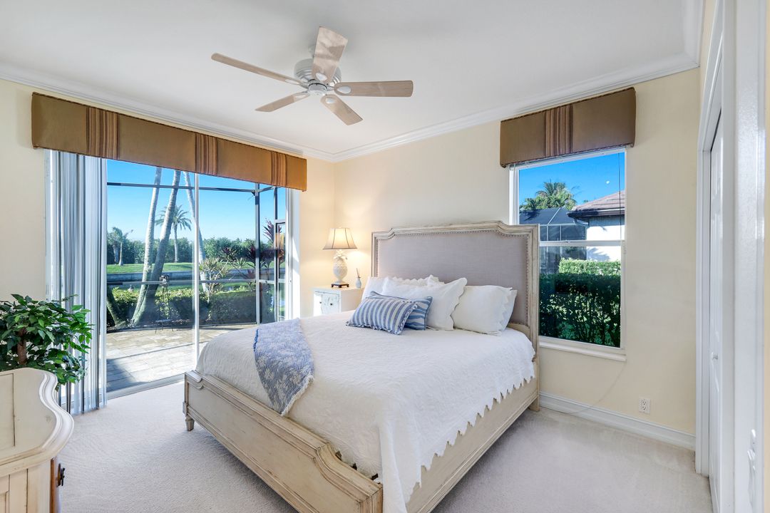 2022 El Dorado Pkwy W, Cape Coral, FL 33914