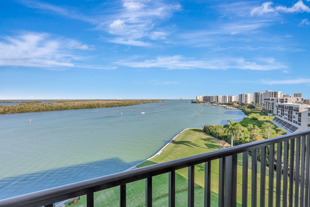 4253 Bay Beach Ln #7E, Fort Myers Beach, FL 33931