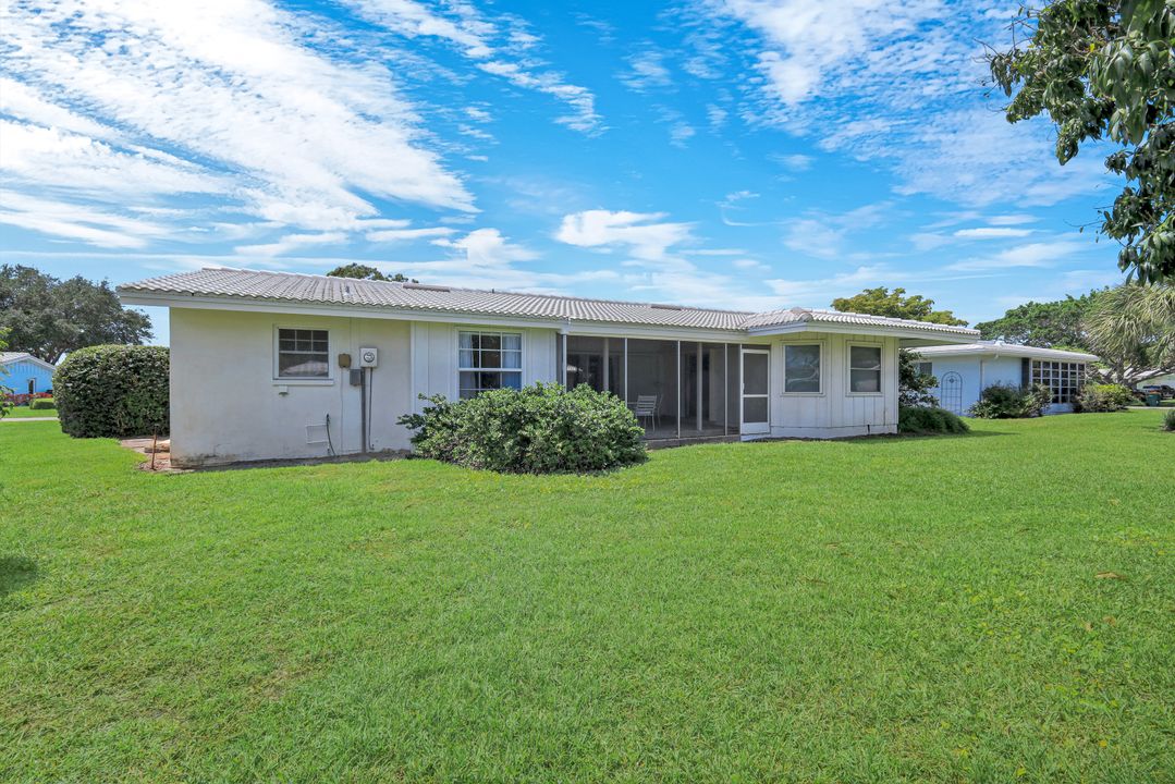 59 Hilo Ct, Naples, FL 34112