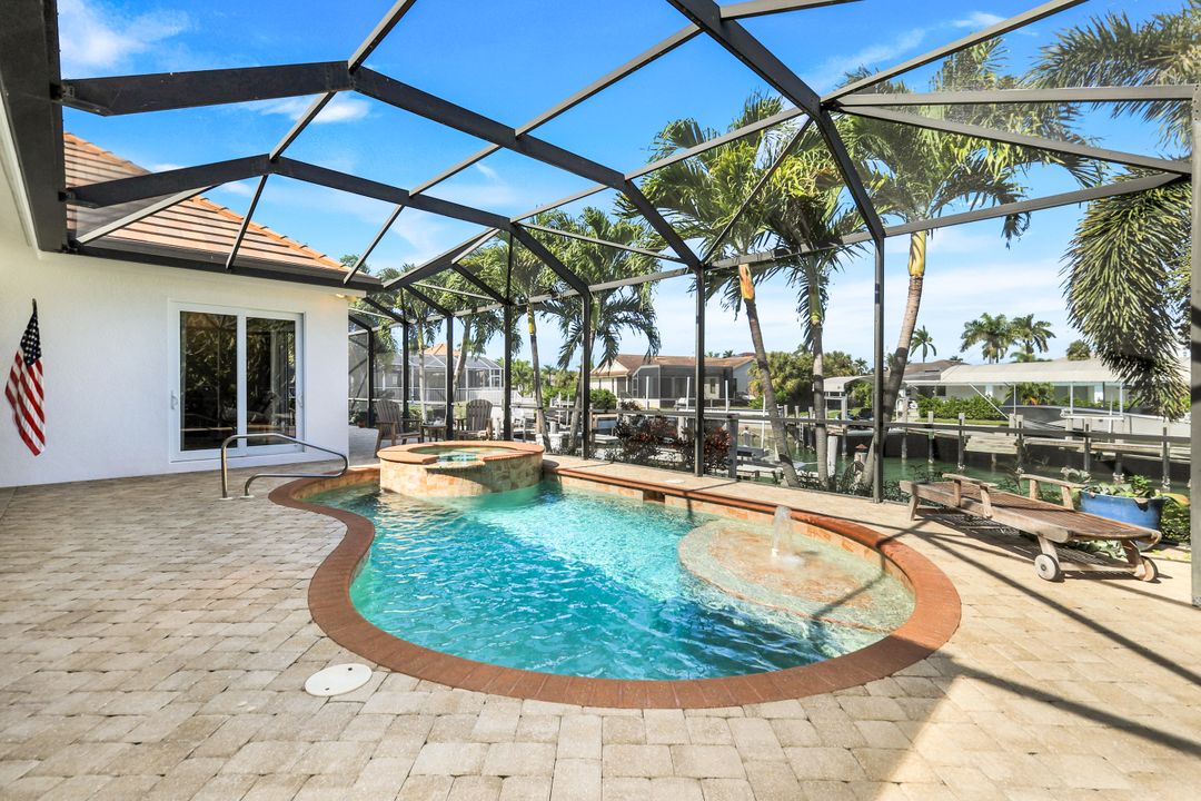 864 Magnolia Ct, Marco Island, FL 34145