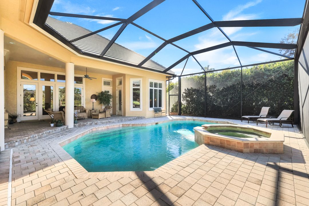 1468 Gormican Ln, Naples, FL 34110