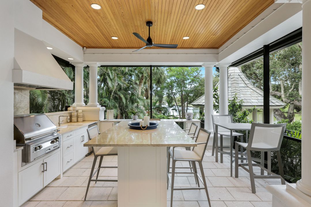 4111 Harbor Oaks Ct, Bonita Springs, FL 34134
