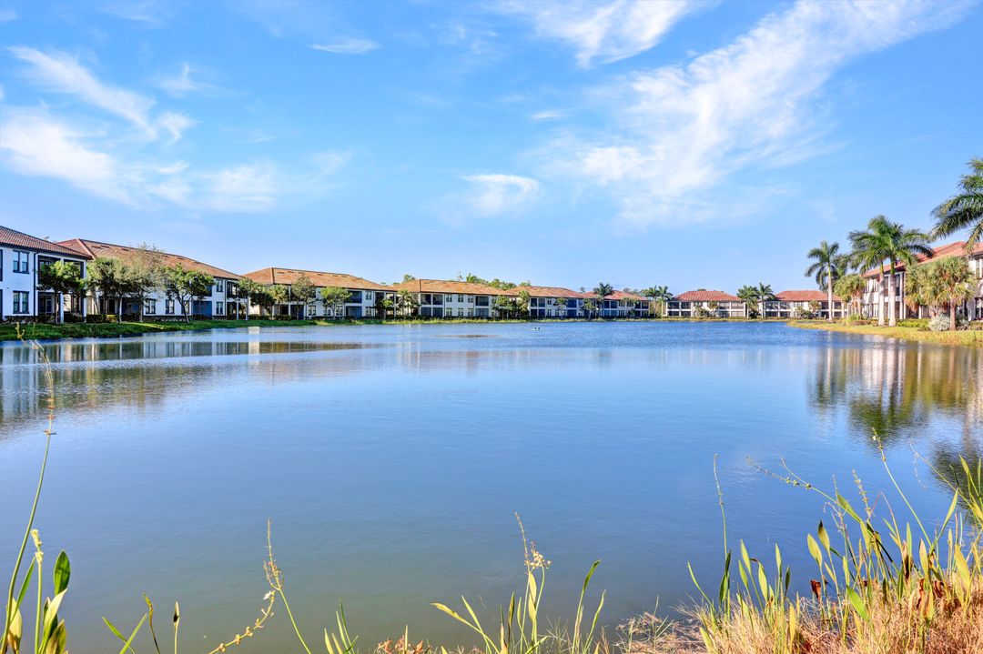 15213 Butler Lake Dr, Naples, FL 34109