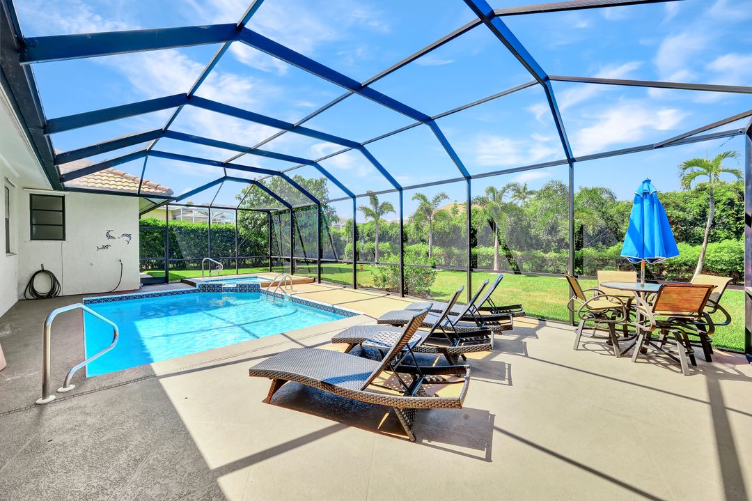 568 Elk Cir, Marco Island, FL 34145