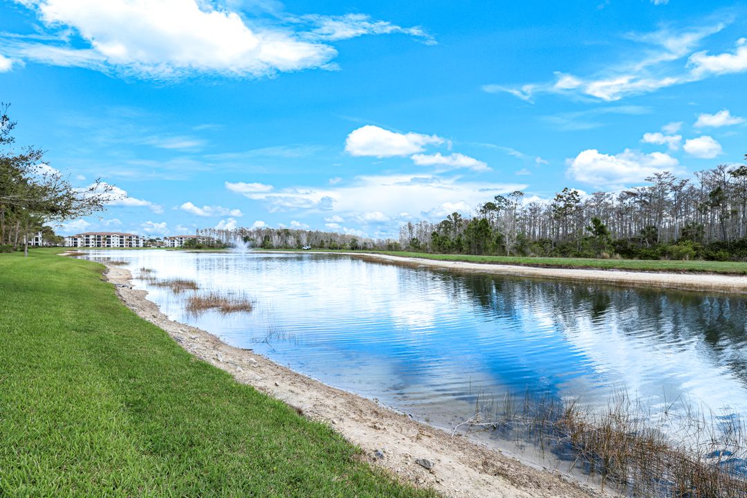 9590 Trevi Ct #5313, Naples, FL 34113