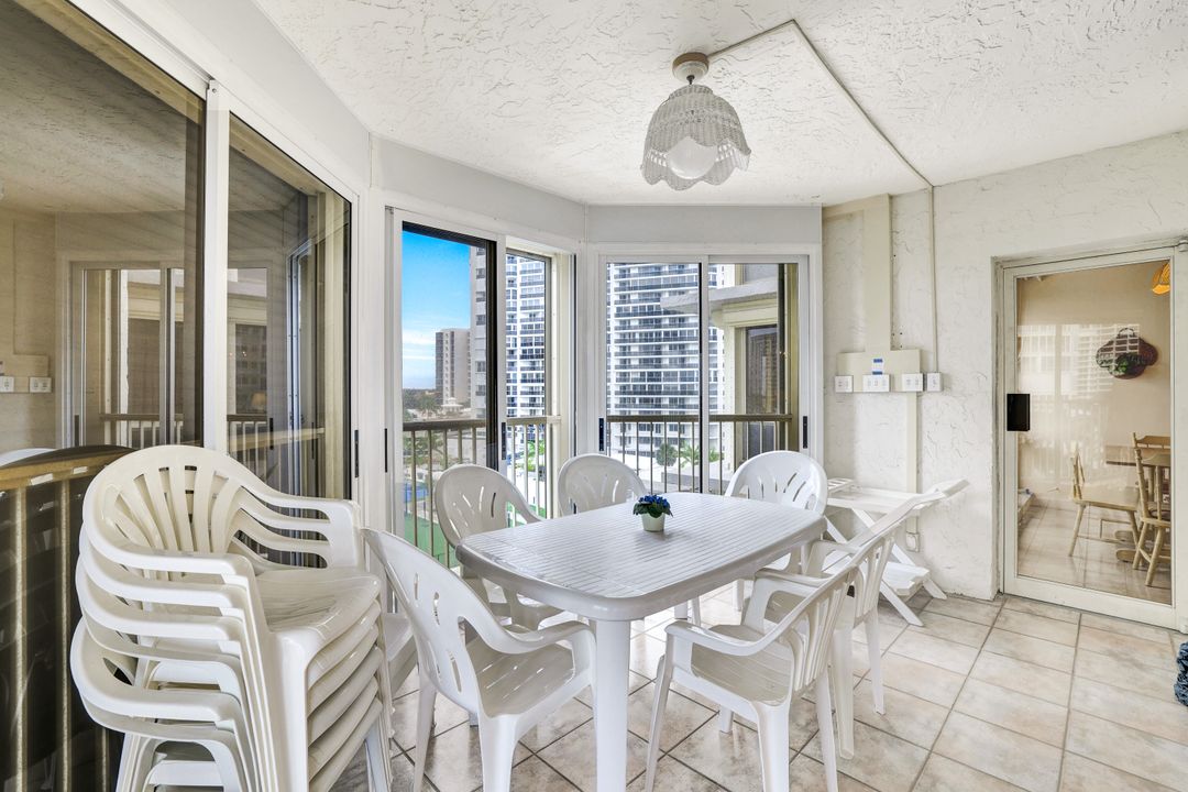 4051 Gulf Shore Blvd N #600, Naples, FL 34103