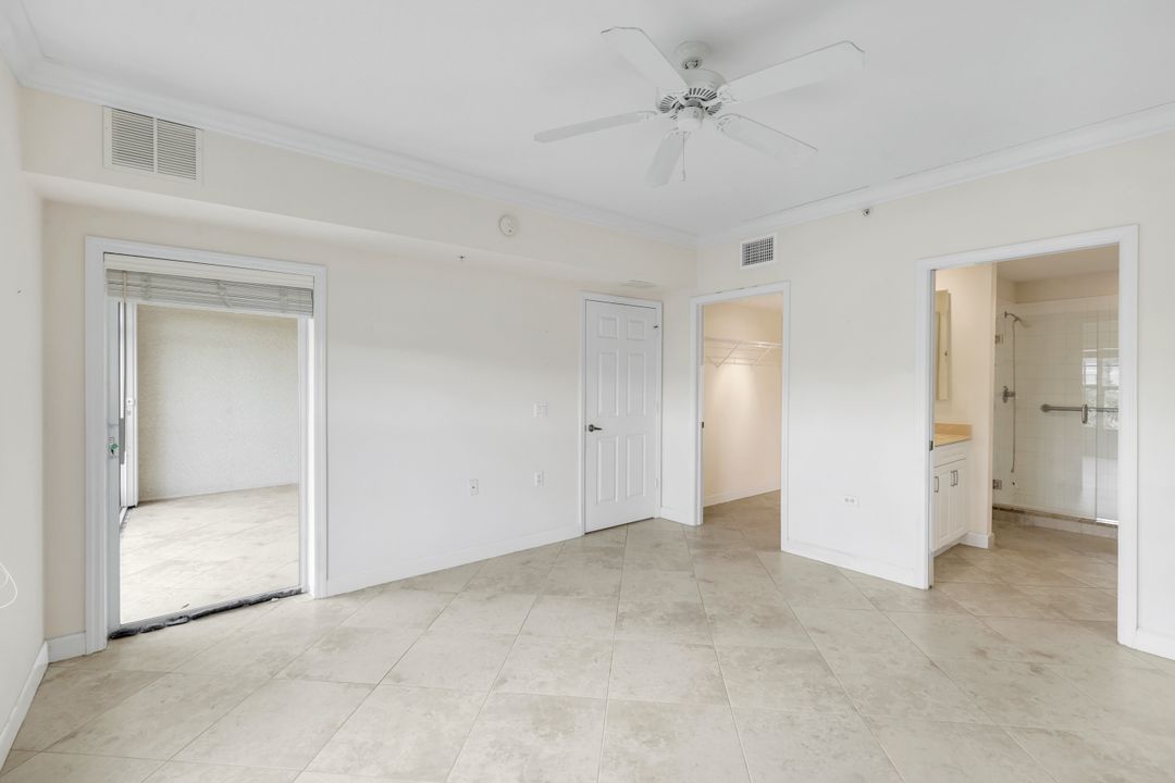 3029 Driftwood Way #3305, Naples, FL 34109