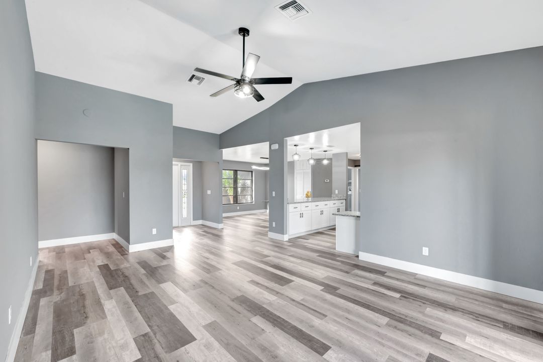 1207 SE 29th Terrace, Cape Coral, FL 33904