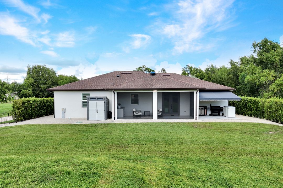 2552 52nd Ave NE, Naples, FL 34120