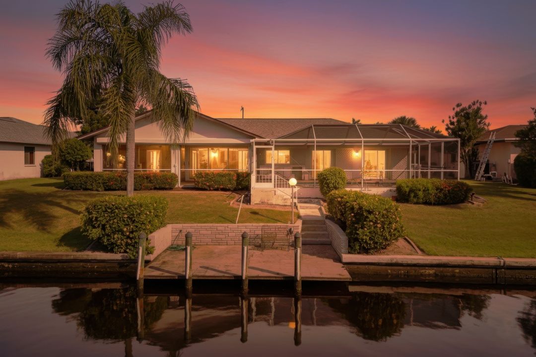 206 SE 37th Terrace, Cape Coral, FL 33904