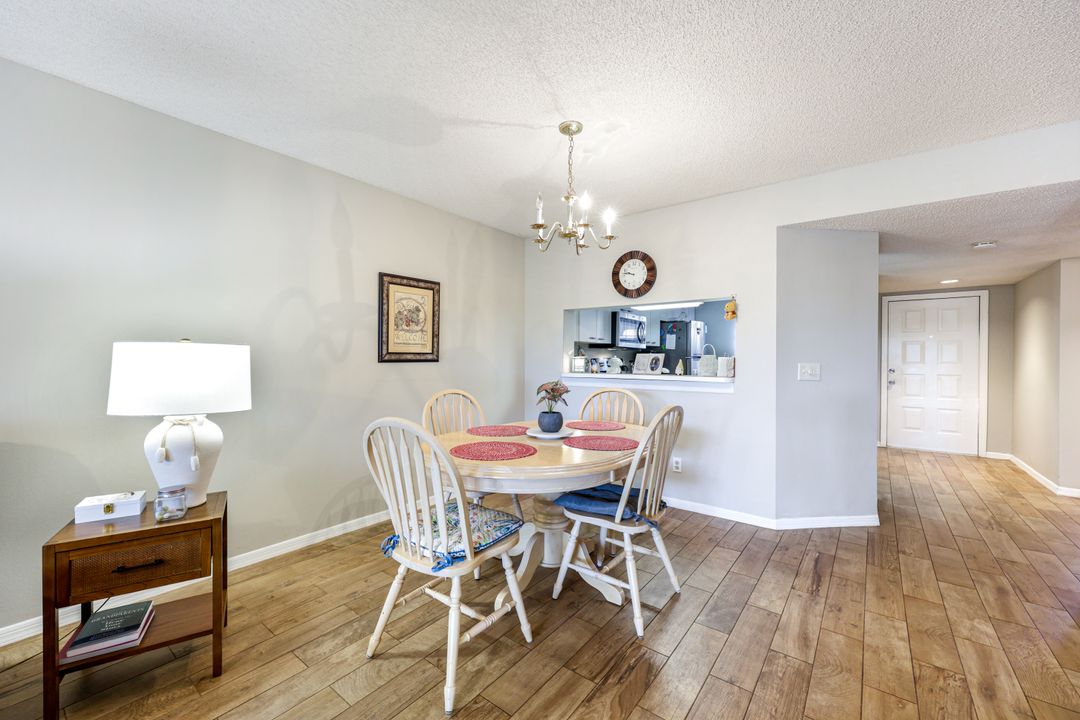 7750 Jewel Ln #103, Naples, FL 34109