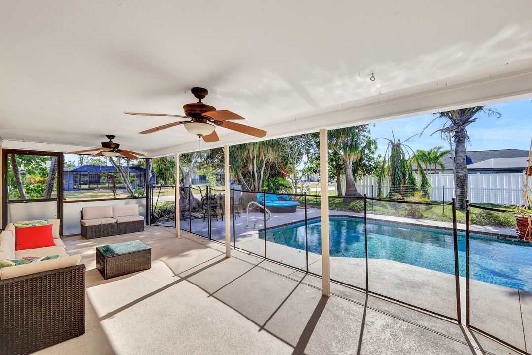 3622 SE 3rd Ave, Cape Coral, FL 33904