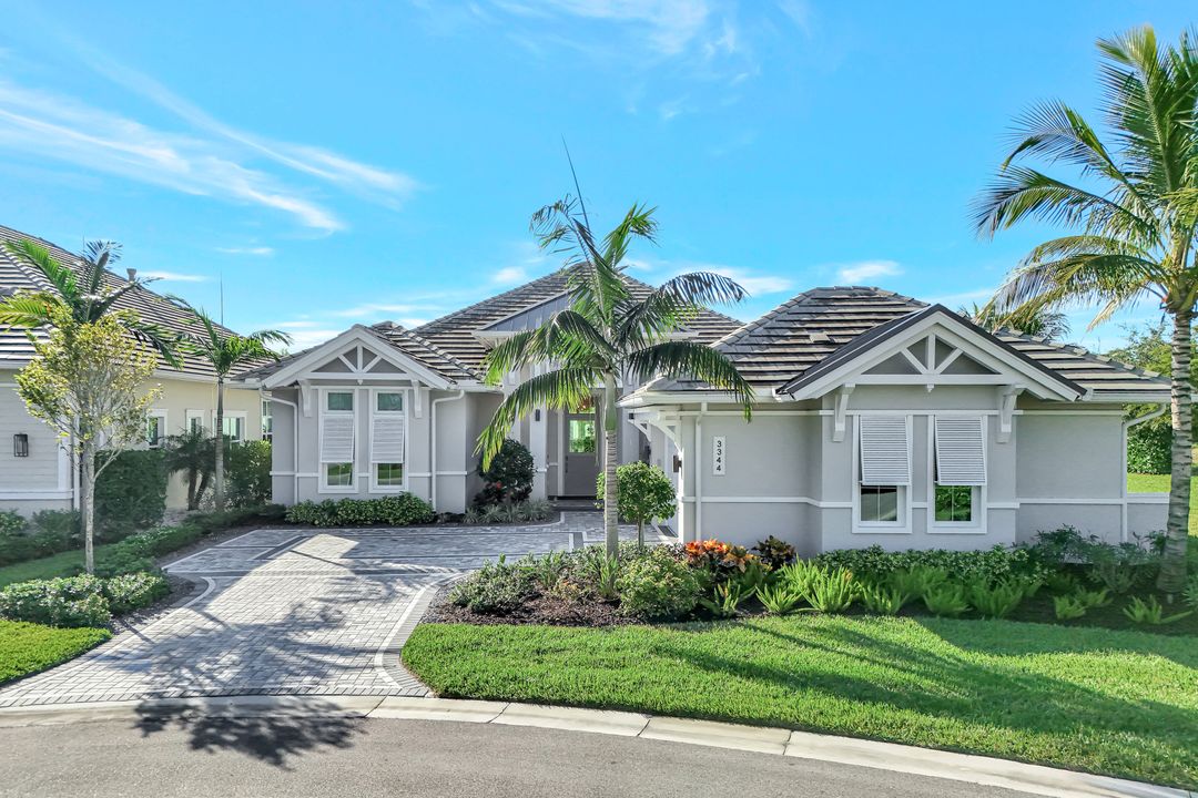 3344 Kumamoto Ln, Naples, FL 34114