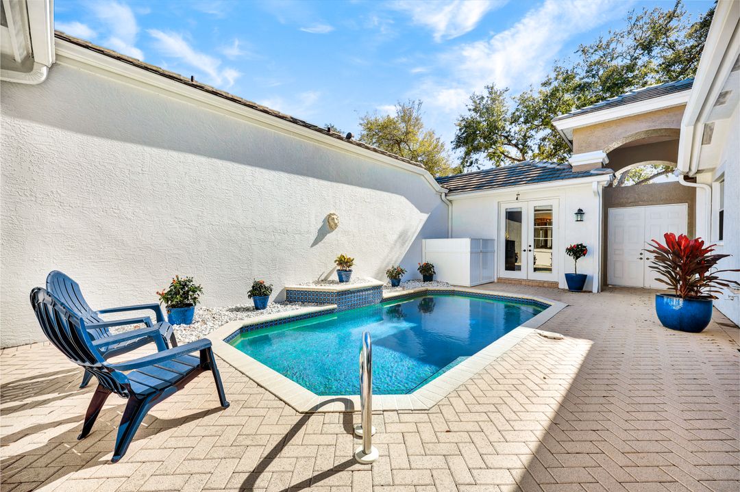 25411 Alicante Dr, Bonita Springs, FL 34134