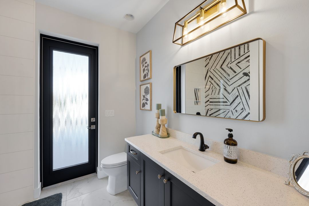 1030 NW 38th Pl, Cape Coral, FL 33993